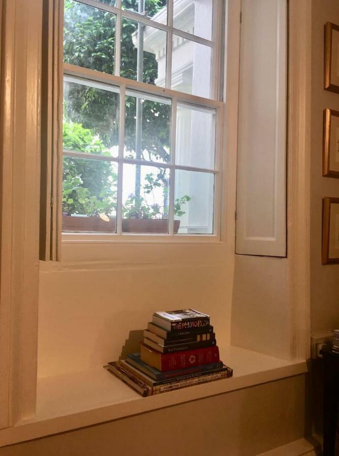 Beautiful 1Br Apartment In Historic St Aubin House Buitenkant foto